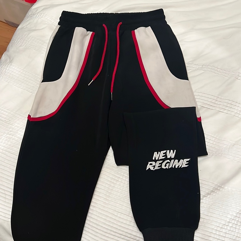 New Regime pants